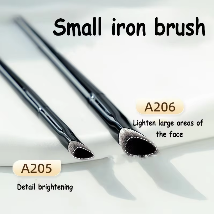 Triangle Makeup Brush Conceale - Beauty Makeup Logo Design ulasan dan harga